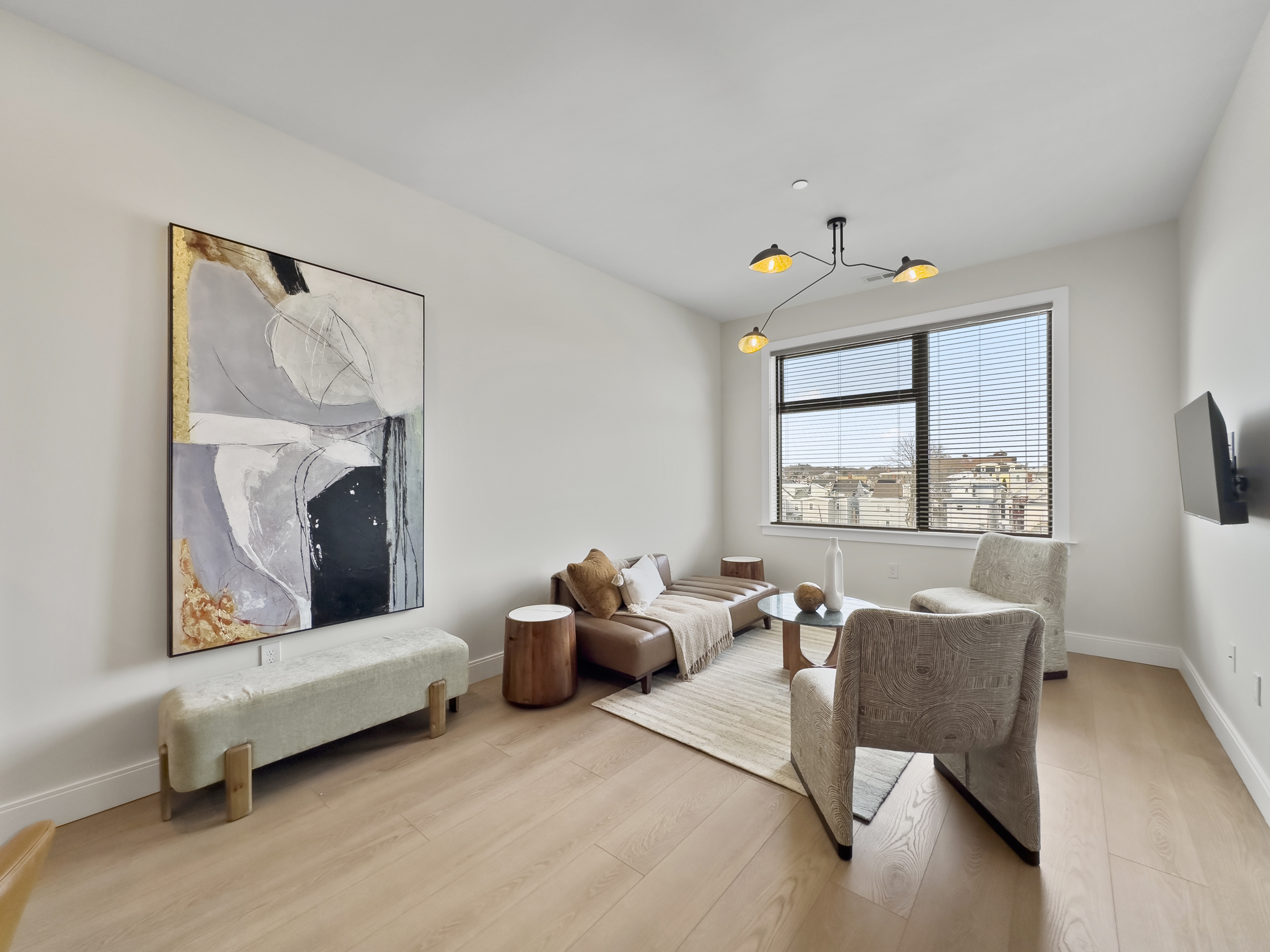 125 Essex Street - 501